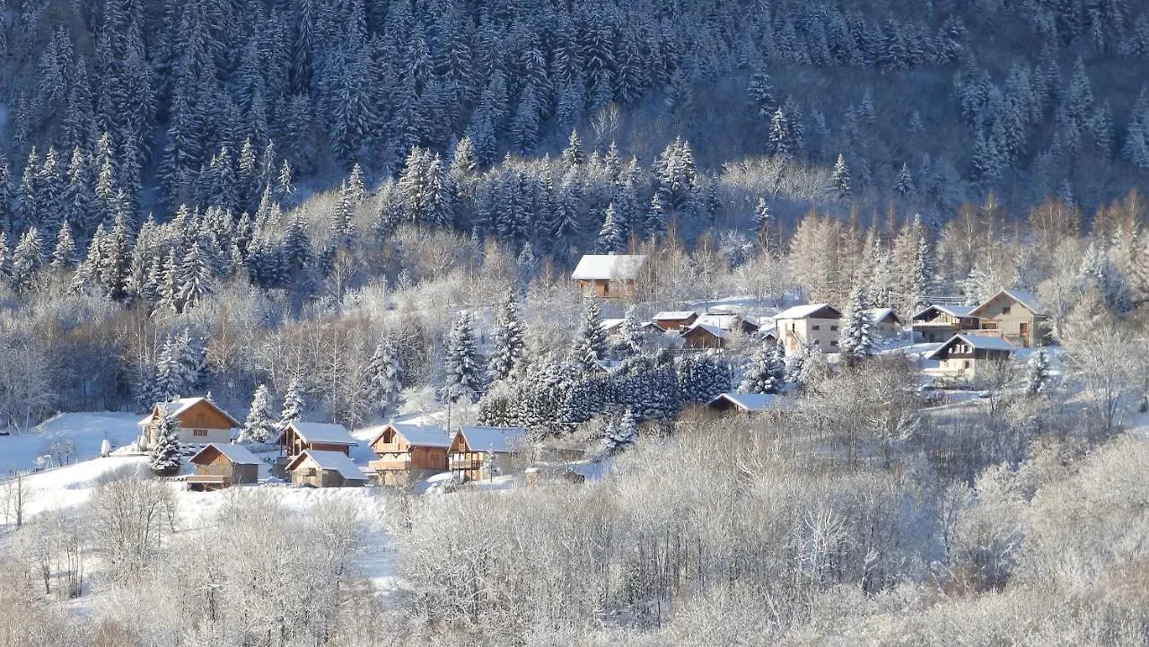 Olydea Les Bottieres - Saint-Pancrace Aparthotel 3*, Saint-Pancrace (Savoie)